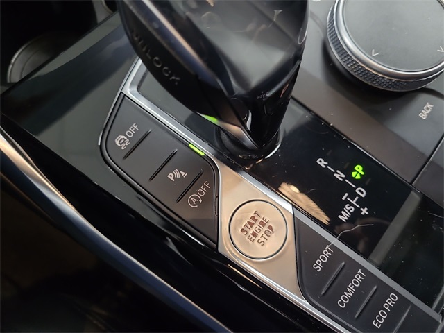 2019 – BMW – 3 Series