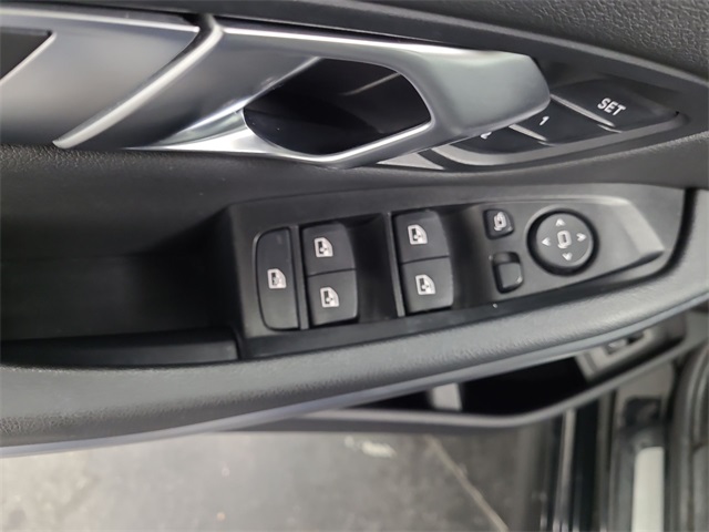 2019 – BMW – 3 Series