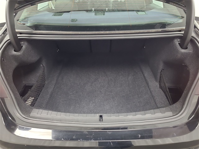 2019 – BMW – 3 Series