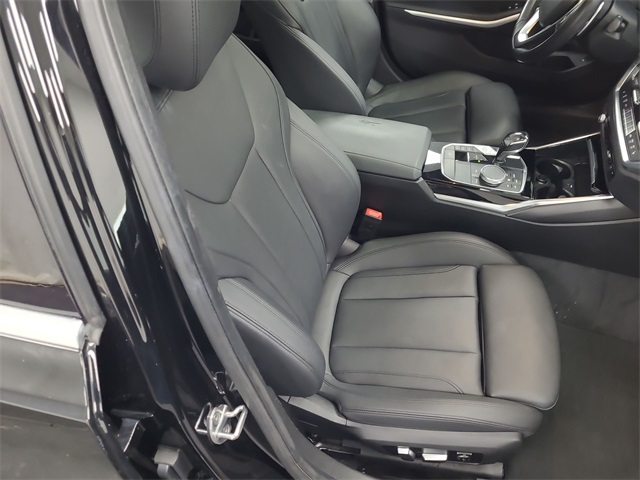 2019 – BMW – 3 Series