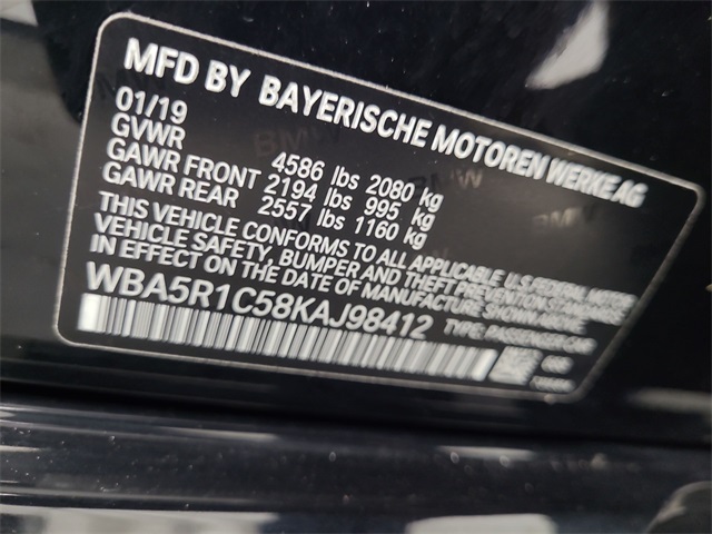 2019 – BMW – 3 Series