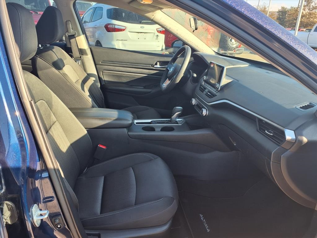 2019 Nissan Altima 2.5 S Blue at South Houston Nissan