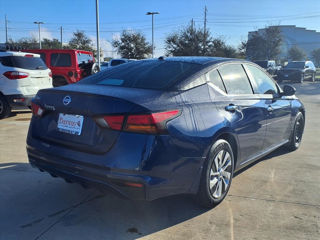 2019 Nissan Altima 2.5 S Blue at South Houston Nissan