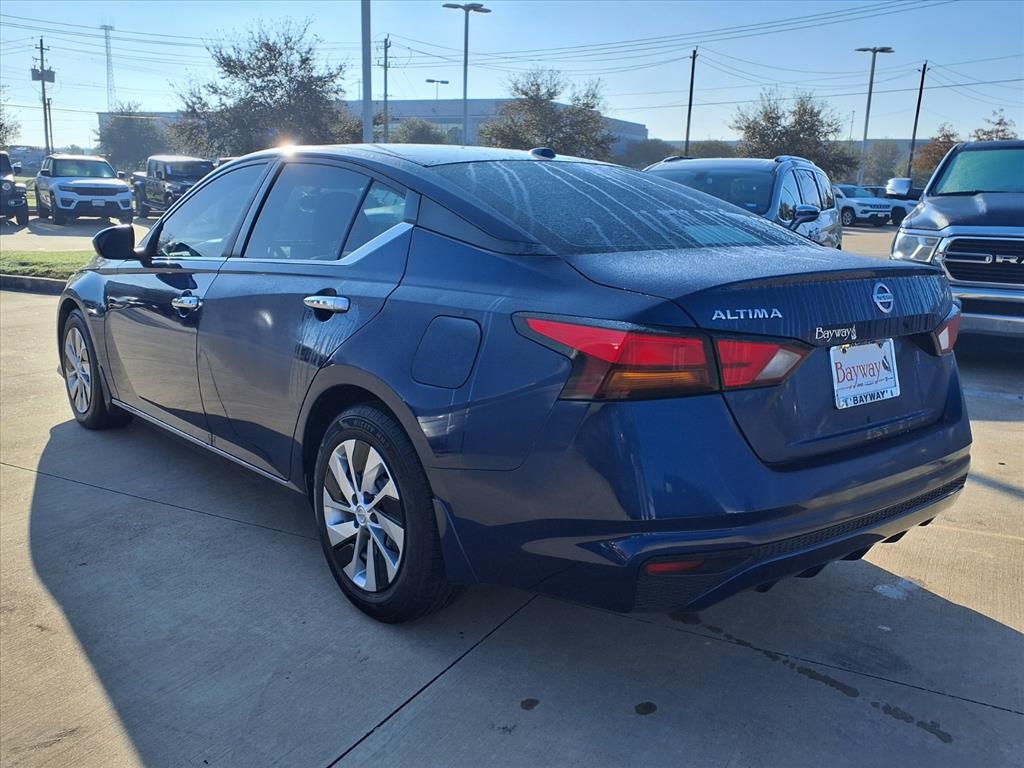 2019 Nissan Altima 2.5 S Blue at South Houston Nissan