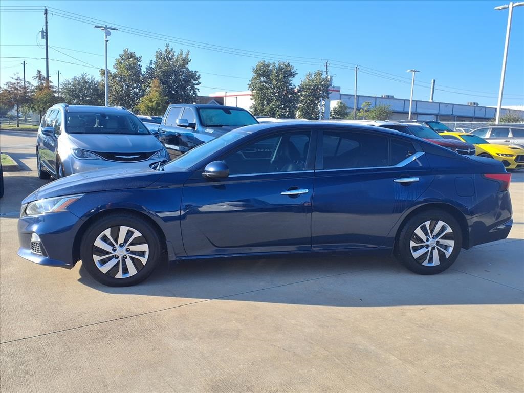 2019 Nissan Altima 2.5 S Blue at South Houston Nissan