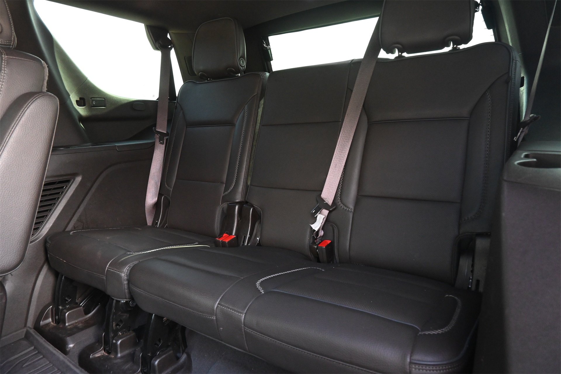 2023 GMC Yukon Denali Gray at Traditions Chevrolet