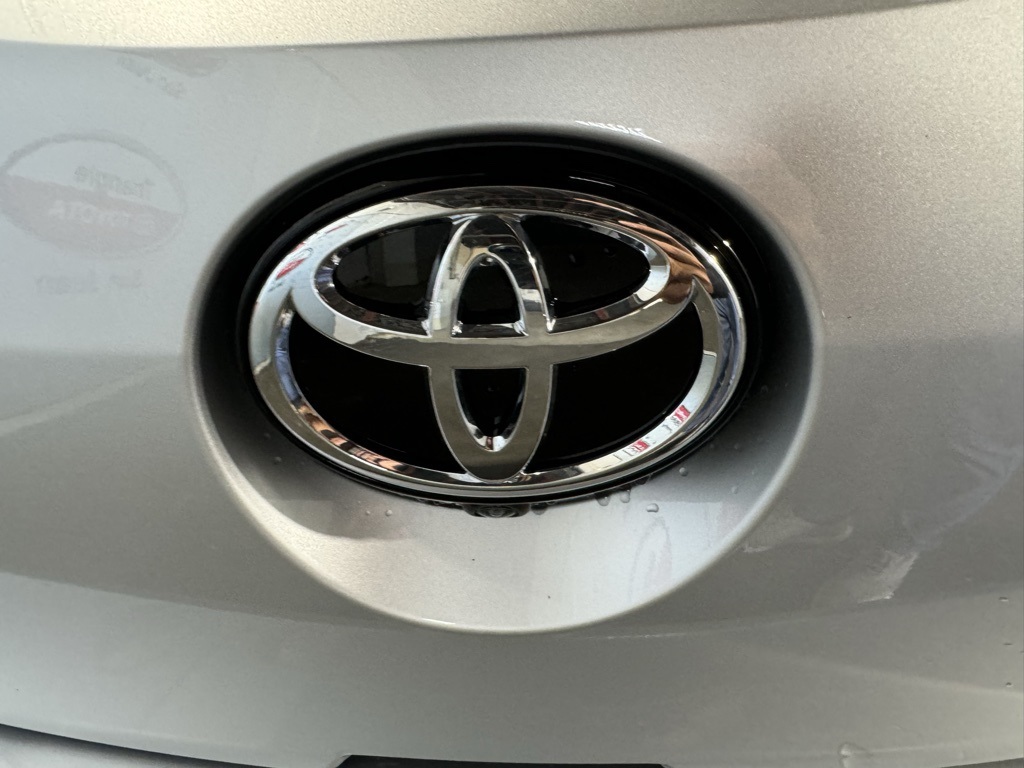 Thumbnail: 2025 Toyota Corolla - 19