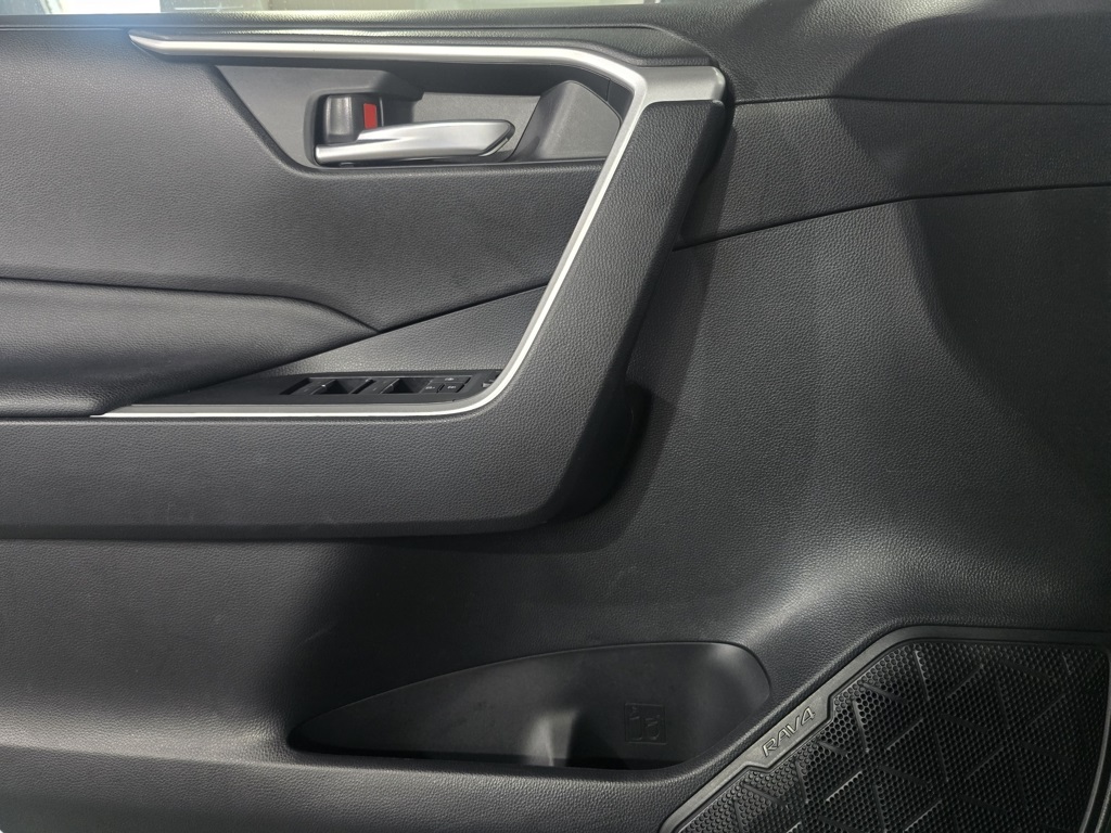 Thumbnail: 2024 Toyota RAV4 - 12