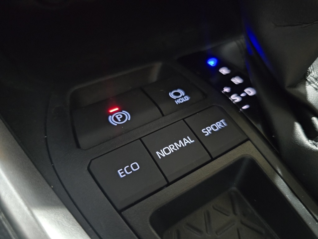 Thumbnail: 2024 Toyota RAV4 - 25