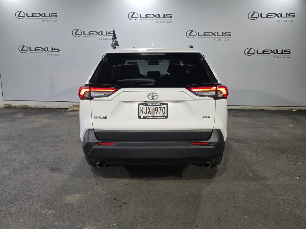 Thumbnail: 2024 Toyota RAV4 - 9