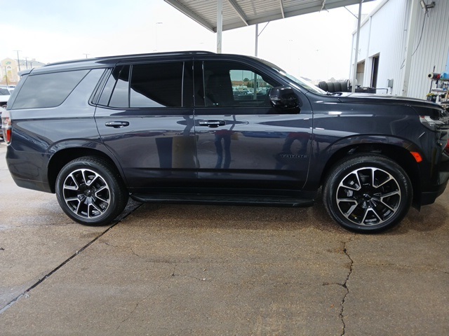 2022 Chevrolet Tahoe RST RWD