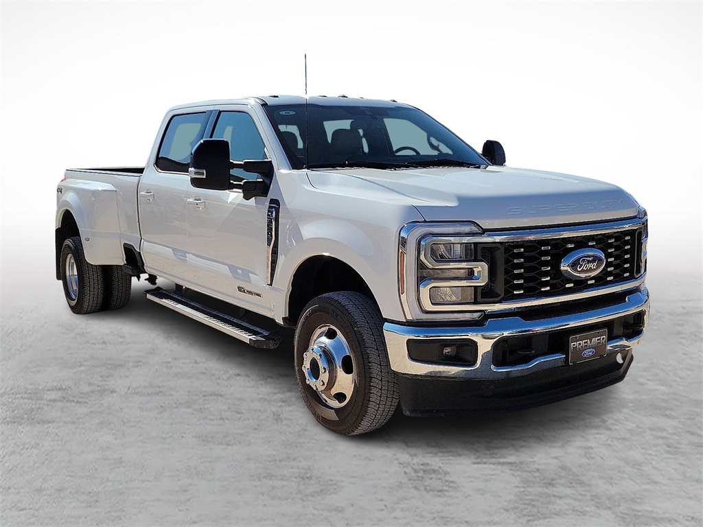 2024 Ford F-350 Super Duty Lariat Crew Cab LB DRW 4WD