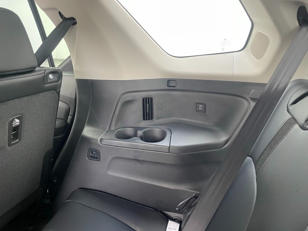 Thumbnail: 2025 Honda Pilot - 24
