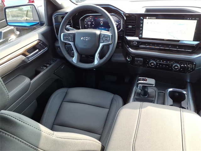 2026 Chevrolet Silverado 1500 LT Trail Boss photo 3