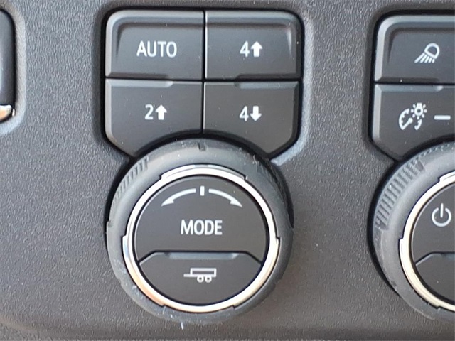 2026 Chevrolet Silverado 1500 LT Trail Boss photo 4