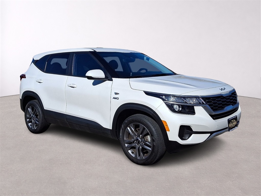 2023 Kia Seltos LX AWD