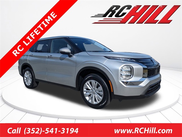 2026 Mitsubishi Outlander ES