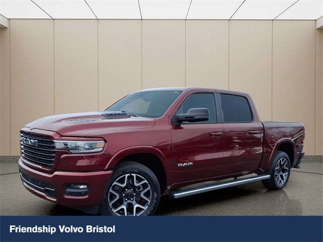 2025 RAM 1500 Laramie Crew Cab 4WD