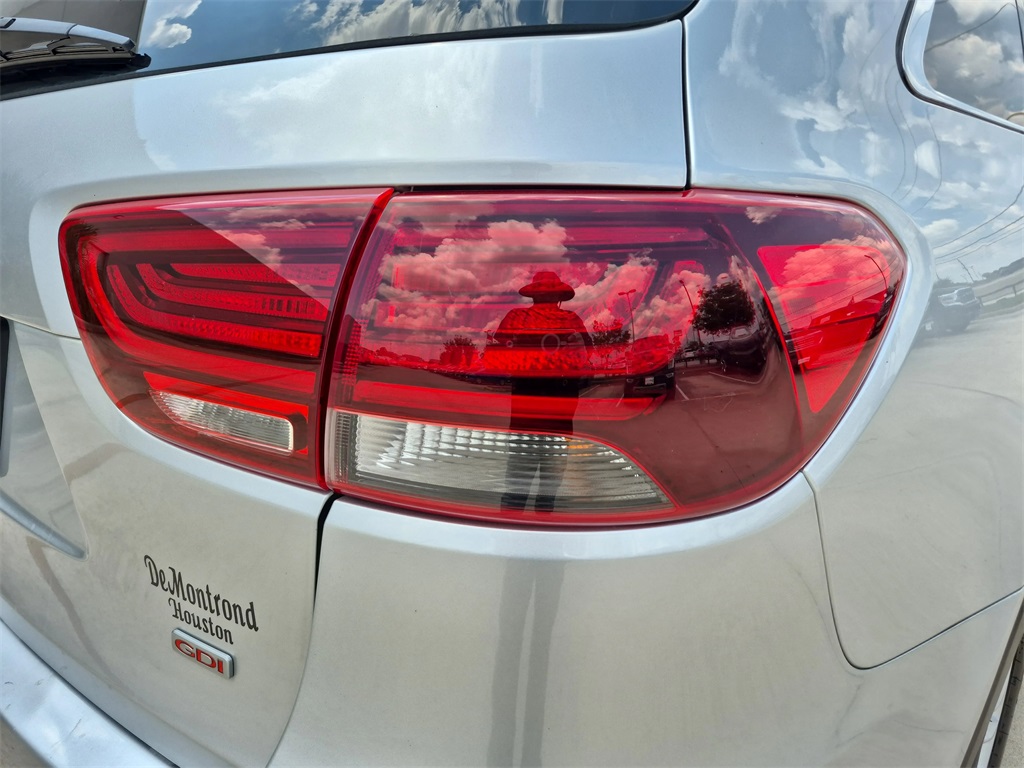2019 Kia Sorento L Silver at Shottenkirk Kia Fort Bend
