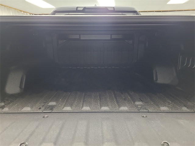 2026 – Chevrolet – Silverado EV