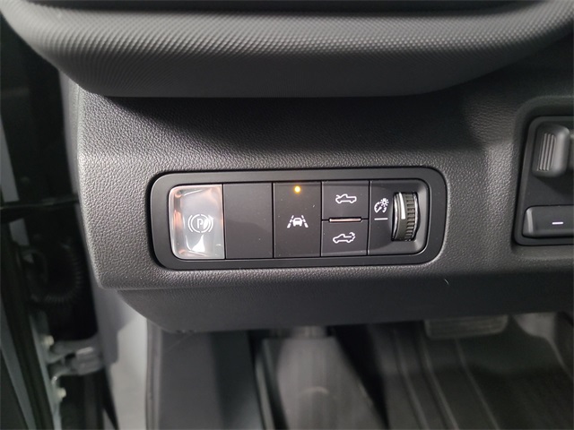 2026 – Chevrolet – Silverado EV