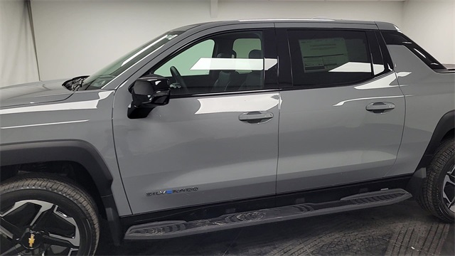 2026 – Chevrolet – Silverado EV