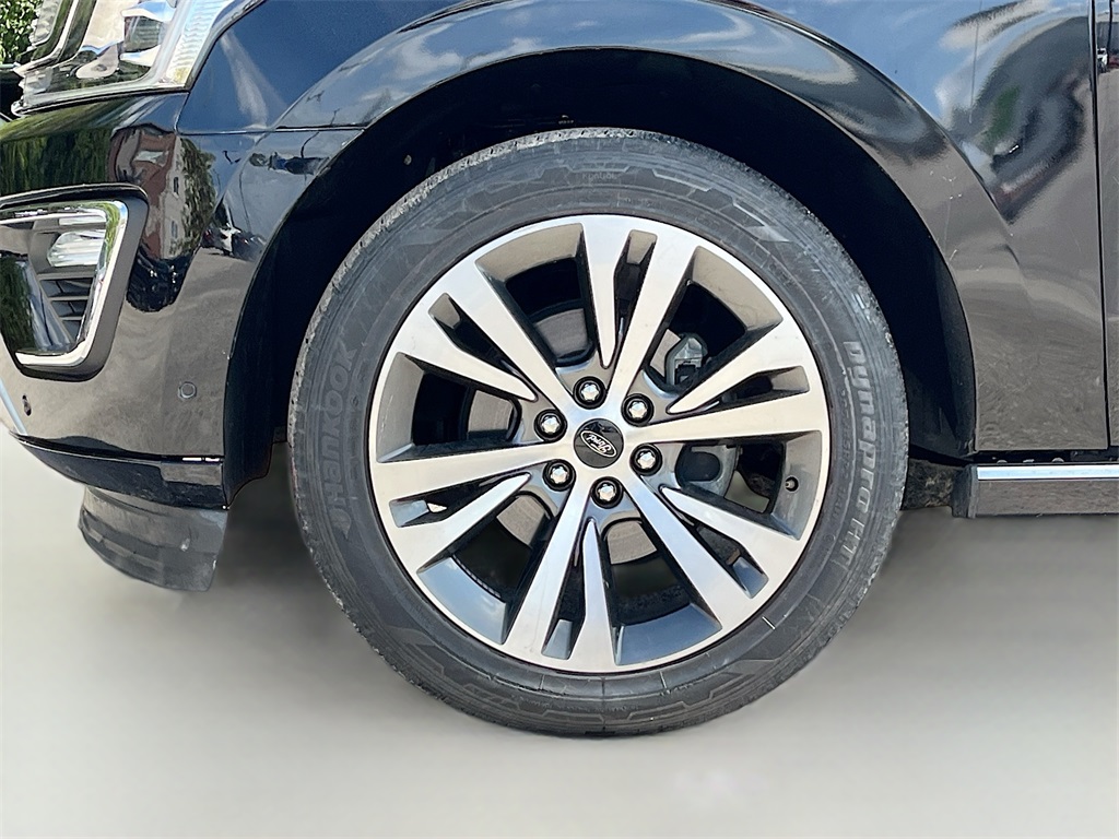 2021 Ford Expedition Platinum Black at Bayway Cadillac Southwest