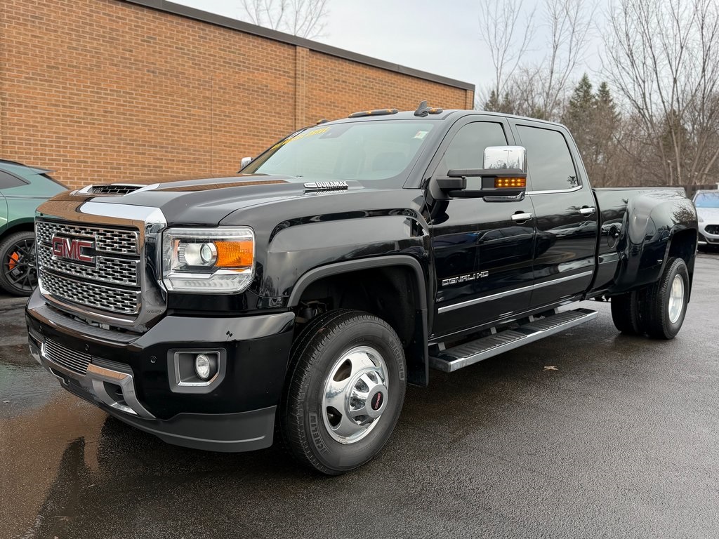 2019 GMC Sierra 3500HD Denali Crew Cab LB DRW 4WD