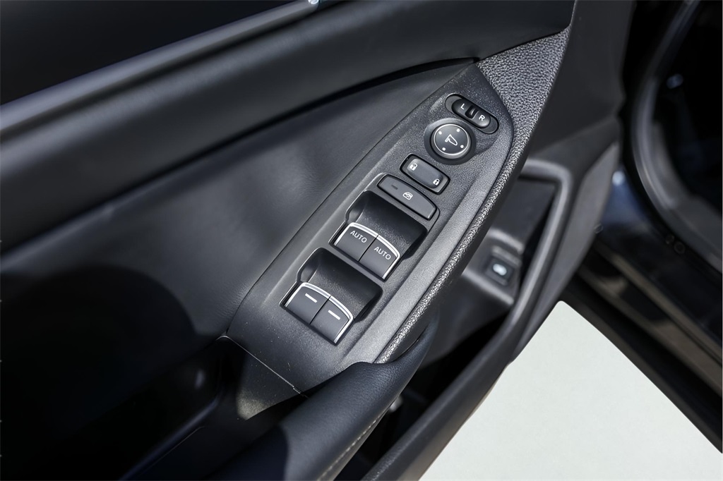 Used Car 2022 Honda Accord  Sport For Sale Under $25,000 In Austin, Texas