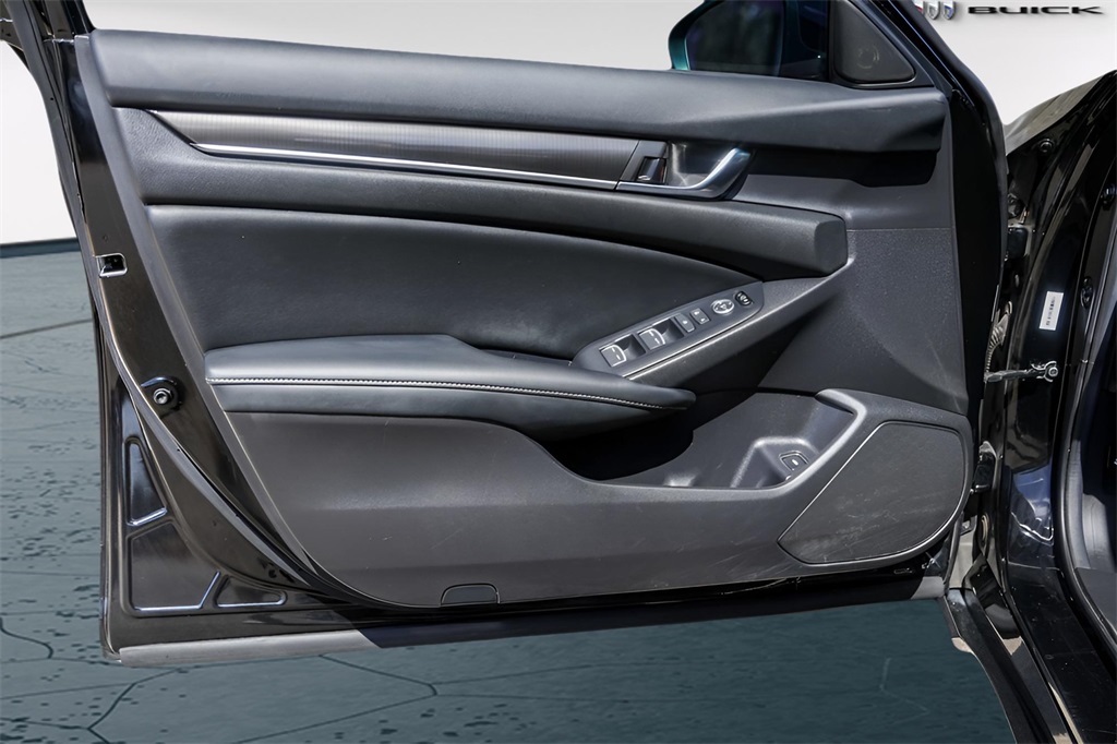 Used Car 2022 Honda Accord  Sport For Sale Under $25,000 In Austin, Texas