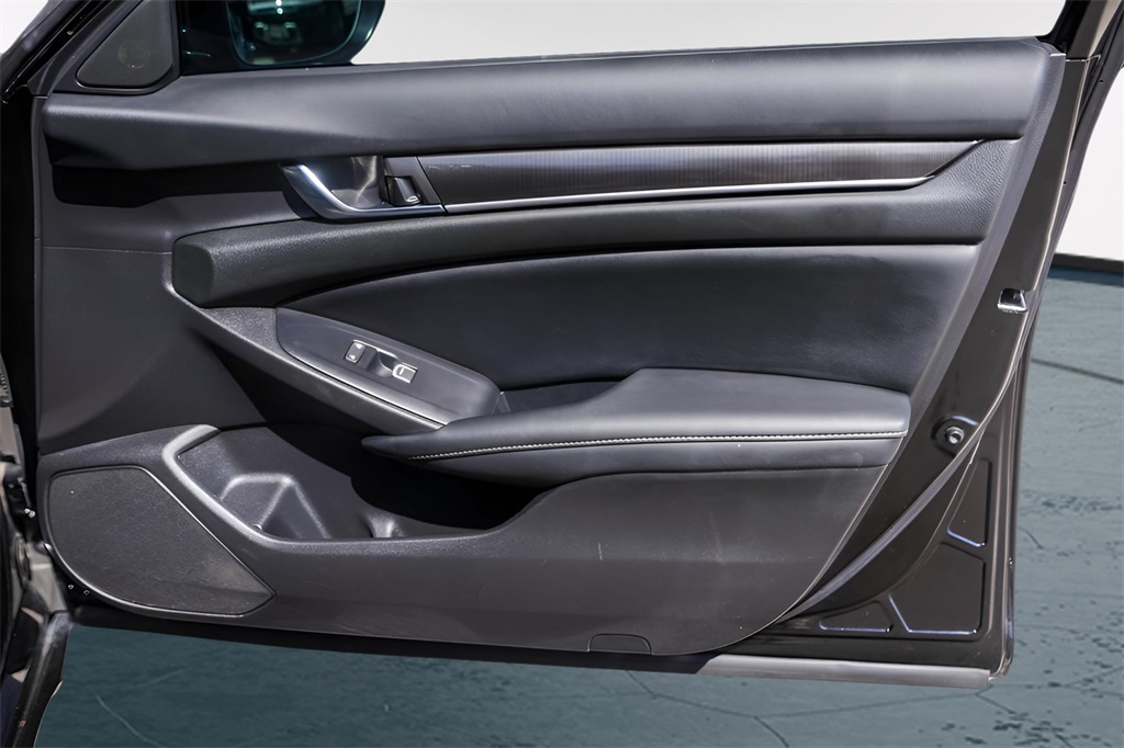 Used Car 2022 Honda Accord  Sport For Sale Under $25,000 In Austin, Texas