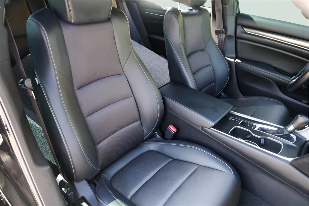 Used Car 2022 Honda Accord  Sport For Sale Under $25,000 In Austin, Texas