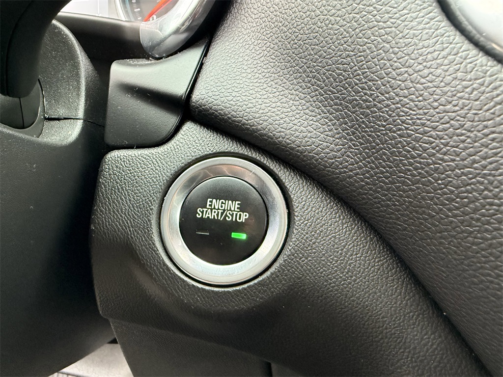 2020 Chevrolet Equinox LT Gray at Baytown Hyundai