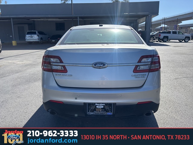 Used Car 2014 Ford Taurus  Limited For Sale Under $10,000 In San Antonio, Texas