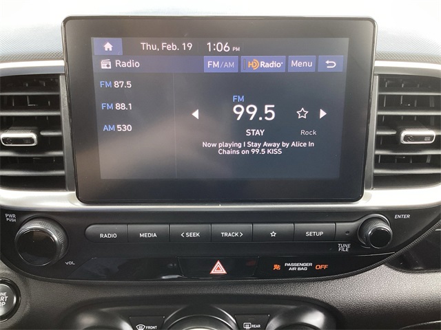 Used Car 2024 Hyundai Venue  Sel For Sale Under $20,000 In San Antonio, Texas