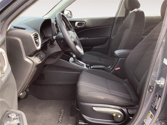 Used Car 2024 Hyundai Venue  Sel For Sale Under $20,000 In San Antonio, Texas