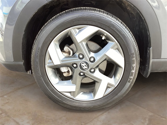 Used Car 2024 Hyundai Venue  Sel For Sale Under $20,000 In San Antonio, Texas