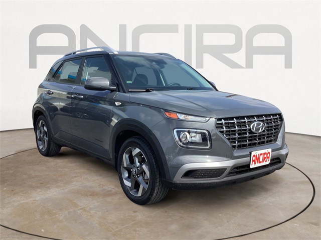 Used Car 2024 Hyundai Venue  Sel For Sale Under $20,000 In San Antonio, Texas