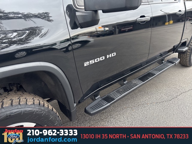 Used Car 2020 Chevrolet Silverado 2500hd  Custom For Sale Under $35,000 In San Antonio, Texas