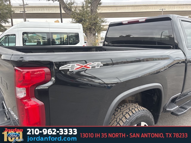 Used Car 2020 Chevrolet Silverado 2500hd  Custom For Sale Under $35,000 In San Antonio, Texas