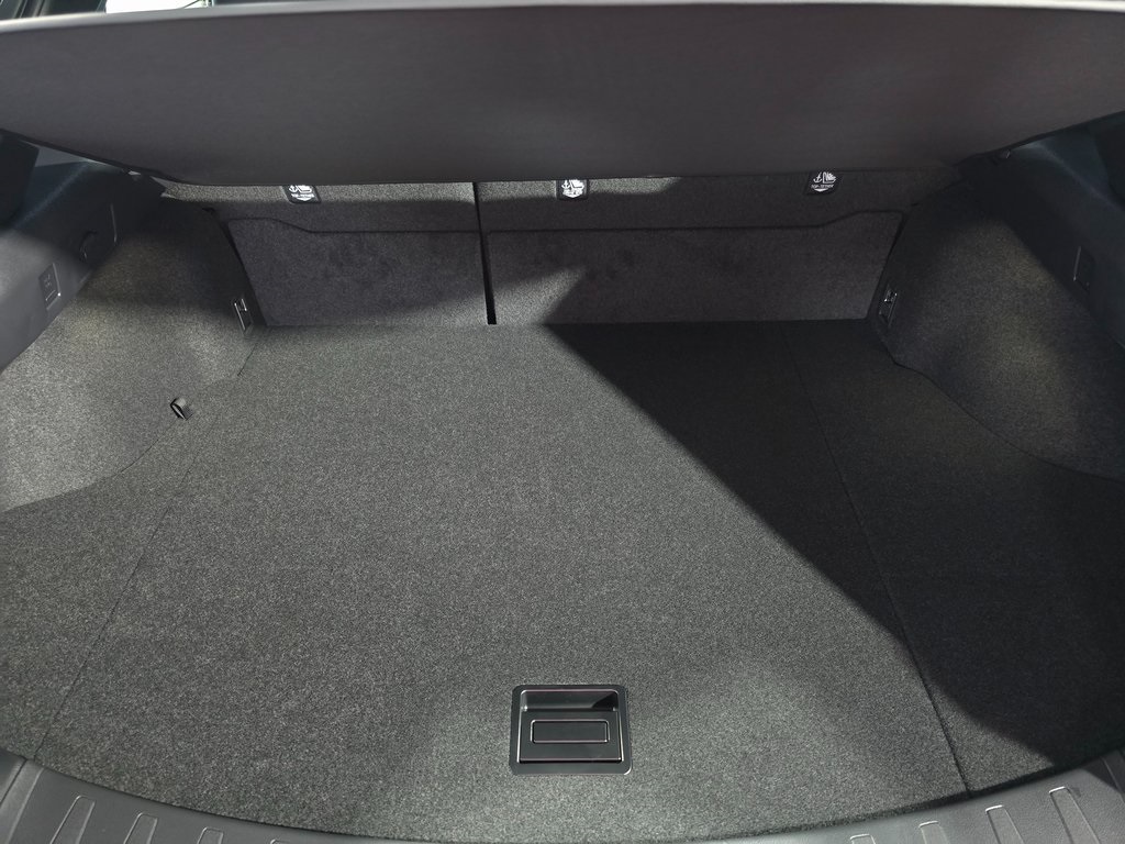 Thumbnail: 2025 Lexus UX - 30