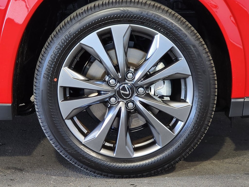 Thumbnail: 2025 Lexus UX - 4