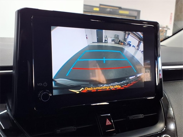 2023 Toyota Corolla LE - 11