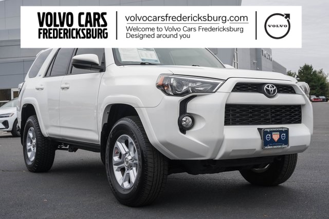 2019 Toyota 4Runner SR5 4WD
