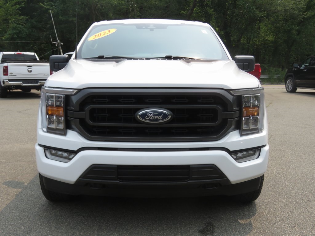 2023 Ford F-150 XLT photo 2