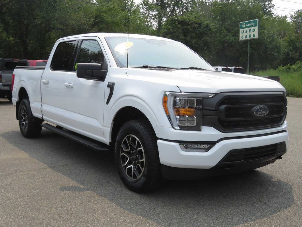 2023 Ford F-150 XLT photo 3