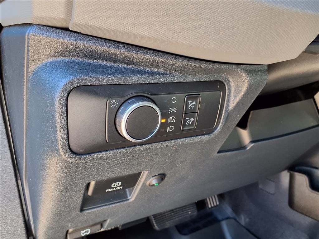 2022 Ford Bronco Black Diamond White at Legacy Ford