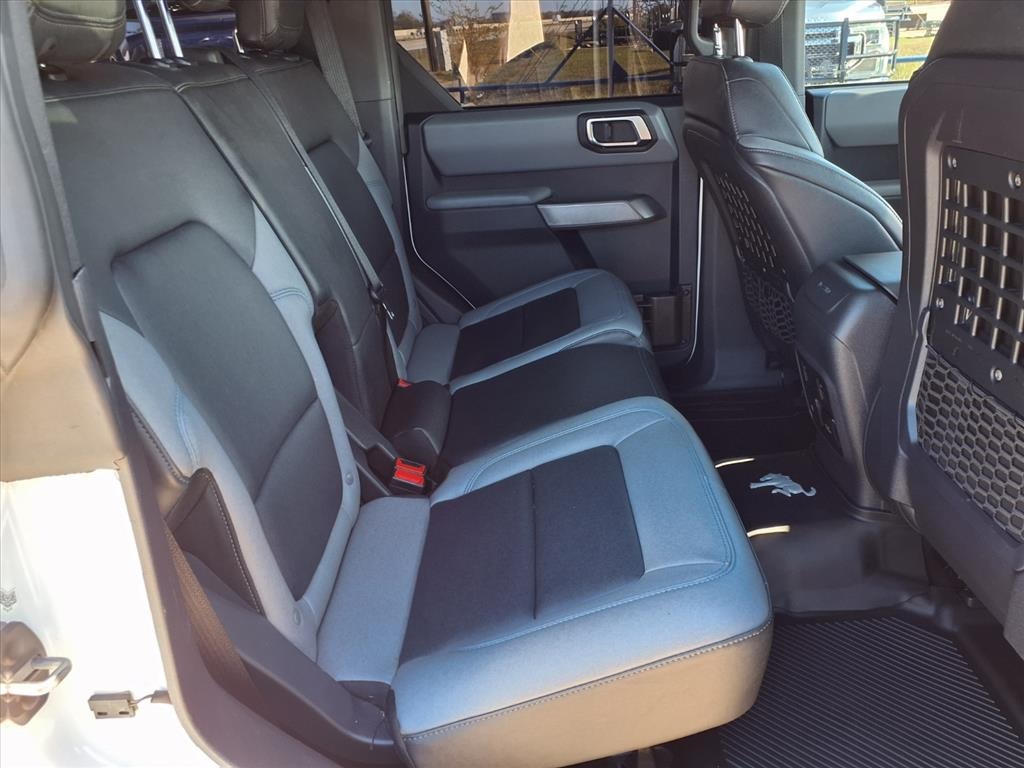 2022 Ford Bronco Black Diamond White at Legacy Ford