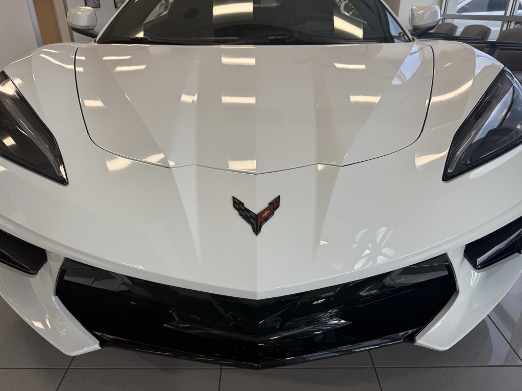 2025 Chevrolet Corvette Stingray - 3