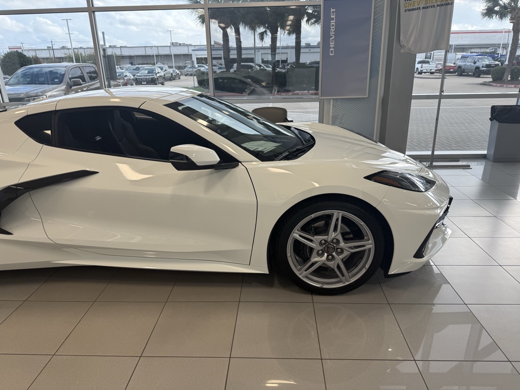 2025 Chevrolet Corvette Stingray - 6